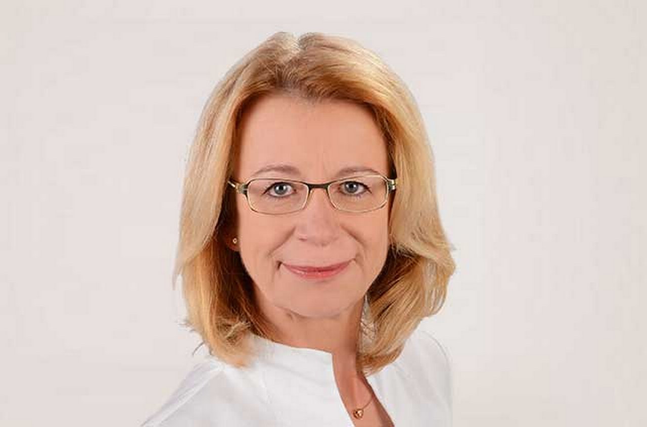 Manja Eifert, Member of the Staff Council